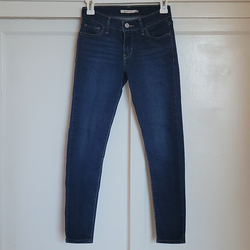 Levi 710 Jeans